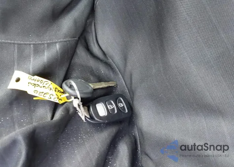 2013 Hyundai Elantra Gls z USA, uszkodzony, nr VIN 5NPDH4AE5DH285220